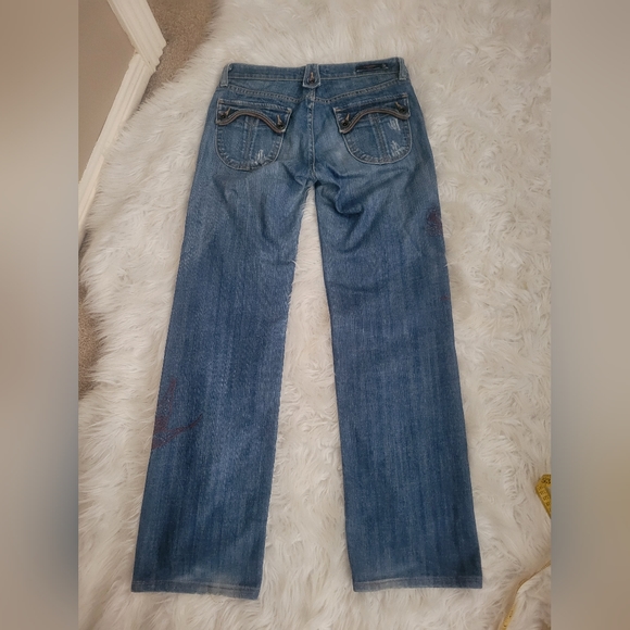 Rare Find-Vigoss Womans Embroidered Strait Leg Jeans - Picture 7 of 16